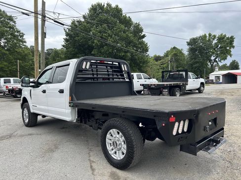 Used 2019 Ford F250 XLT w/ FX4 Off-Road Package AWD/4WD image 9