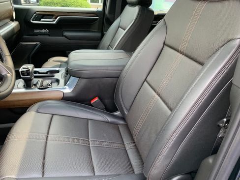 Used 2026 Chevrolet Silverado 1500 High Country w/ High Country Premium Package AWD/4WD image 17