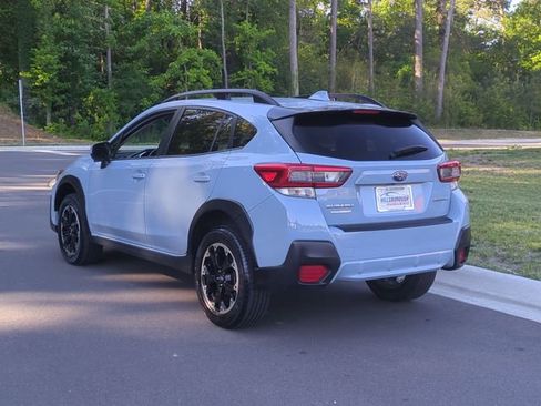 Used 2023 Subaru Crosstrek 2.0i Premium AWD/4WD image 11
