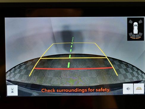 Used 2024 Toyota Tacoma SR5 w/ SR5 Upgrade Package image 24