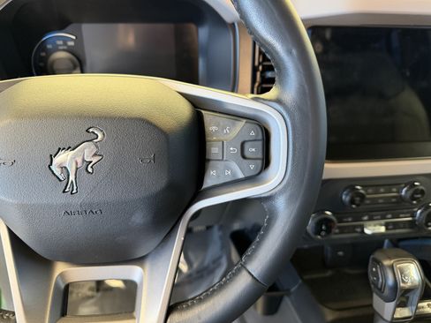 Used 2022 Ford Bronco Wildtrak AWD/4WD image 17