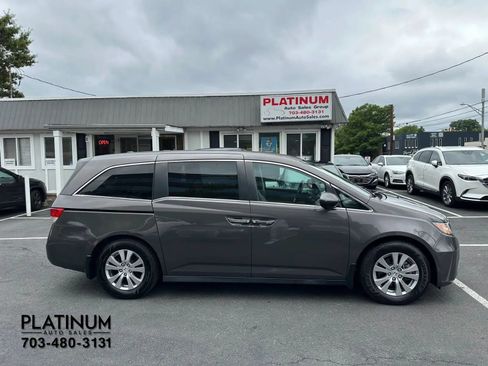 Used 2017 Honda Odyssey EX-L image 2