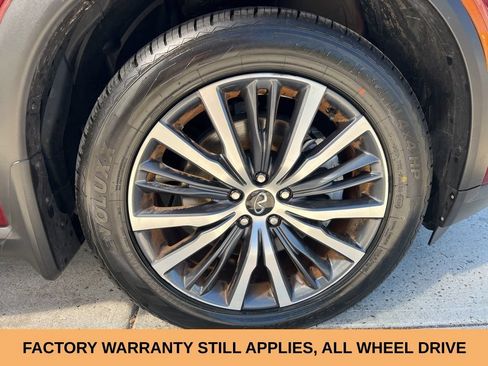Used 2023 INFINITI QX60 Sensory w/ Cargo Package AWD/4WD image 4