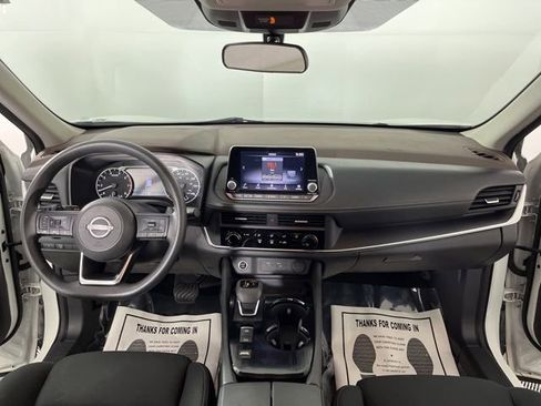 Used 2023 Nissan Rogue S FWD image 37