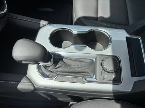 New 2026 Chevrolet Blazer LT w/ Midnight/Sport Edition FWD image 23