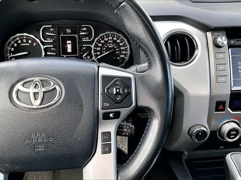 Used 2019 Toyota Tundra Platinum AWD/4WD image 26