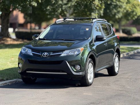 Used 2013 Toyota RAV4 XLE image 2