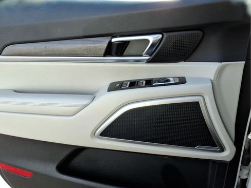 Used 2022 Kia Telluride EX image 23