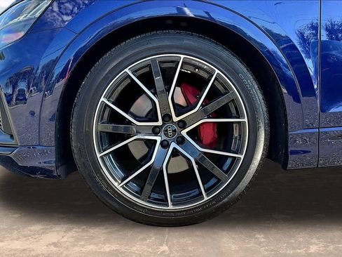 Used 2019 Audi Q8 Prestige AWD/4WD image 34