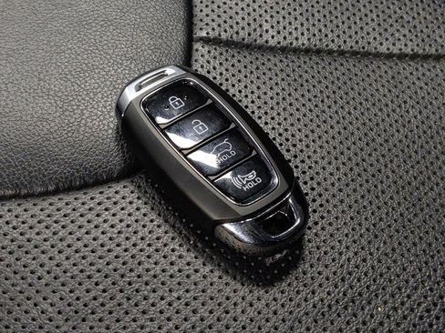 Used 2019 Hyundai Santa Fe 2.0T Ultimate image 32