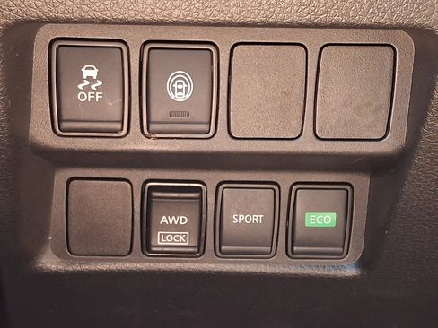 Used 2021 Nissan Rogue Sport S AWD/4WD image 24
