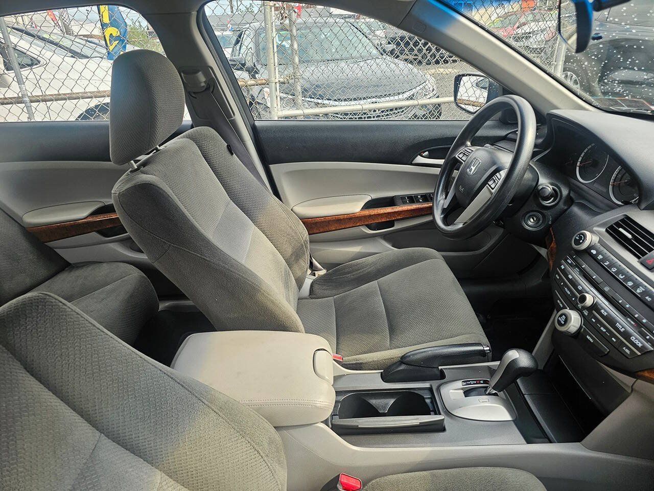 Used 2012 Honda Accord EX image 6