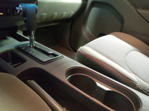 Used 2017 Nissan Frontier SV w/ SV Value Truck Package image 26