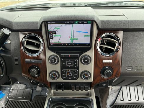 Used 2016 Ford F350 Lariat w/ Lariat Interior Package AWD/4WD image 22