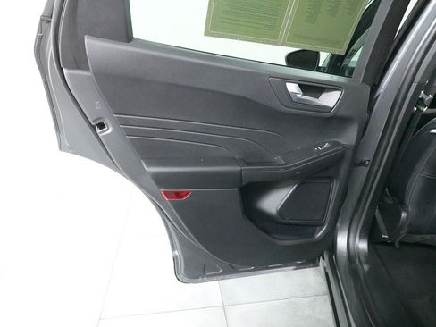 Certified 2025 Ford Escape Platinum AWD/4WD image 27