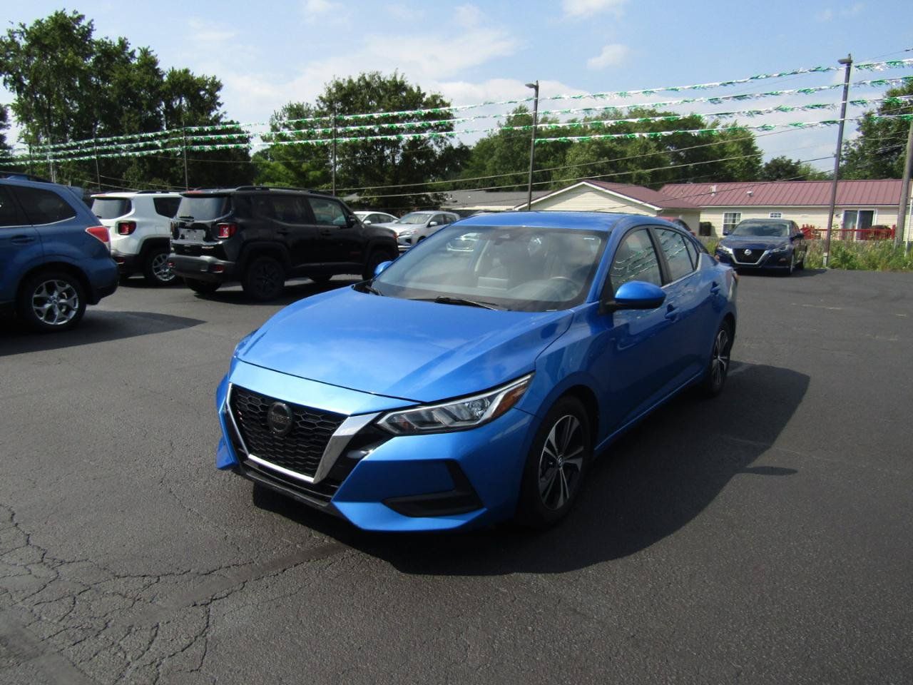 Used 2022 Nissan Sentra SV w/ Trunk Package FWD image 3