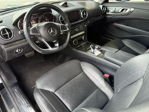 Used 2017 Mercedes-Benz SL 450 image 31