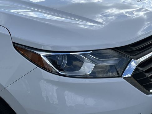 Used 2020 Chevrolet Equinox LT image 8