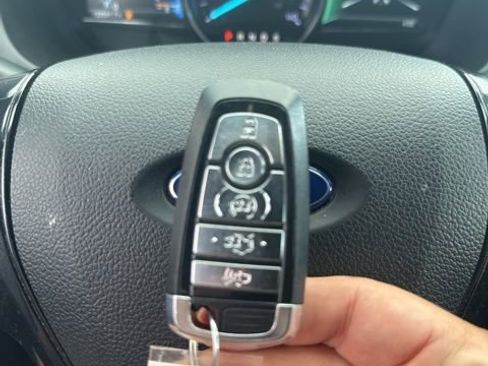 Used 2018 Ford Explorer Sport w/ Equipment Group 401A image 16