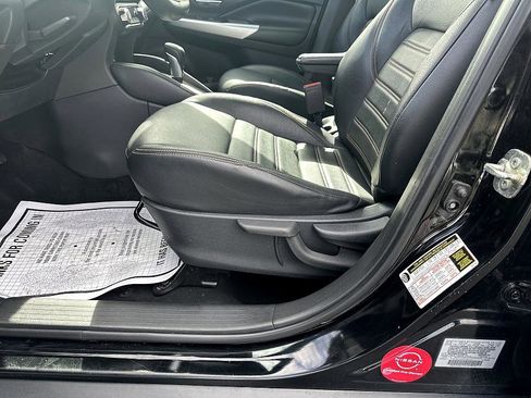 Certified 2020 Nissan Kicks SR w/ SR Premium Package image 22