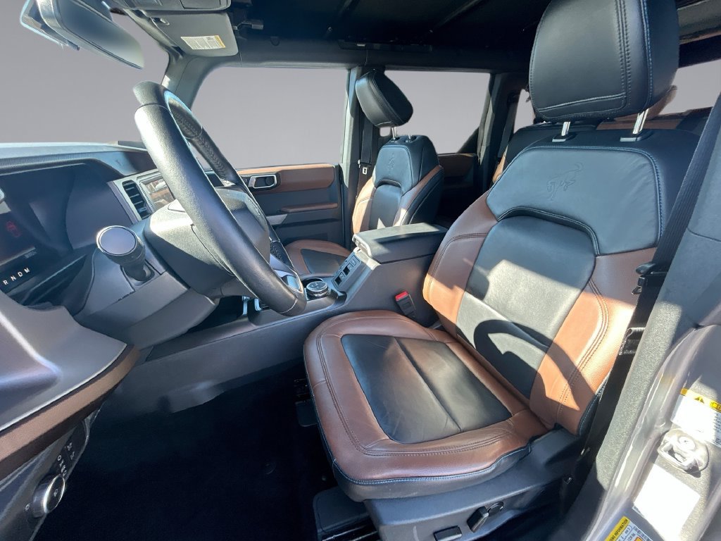 Used 2022 Ford Bronco Outer Banks AWD/4WD image 16