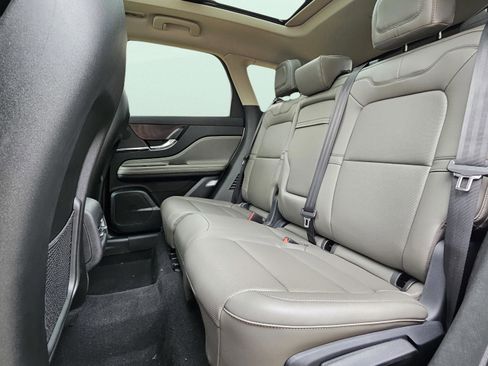 New 2026 Lincoln Corsair Premiere AWD/4WD image 24