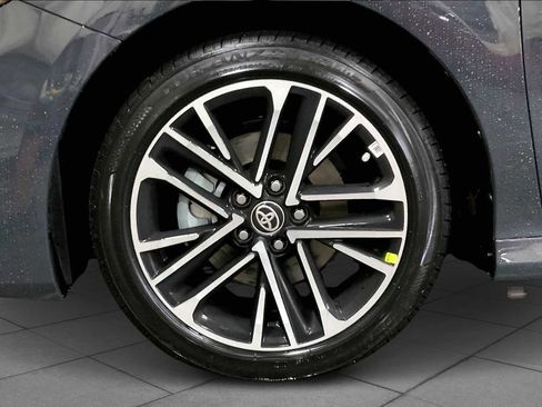 New 2026 Toyota Camry XLE image 11