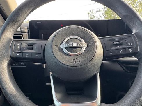 Certified 2025 Nissan Kicks SV w/ Interior Electronics Package FWD image 15