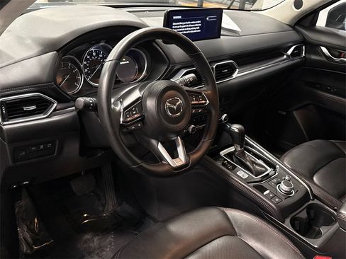 Certified 2025 MAZDA CX-5 Carbon Edition image 5