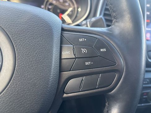 Used 2021 Jeep Cherokee Trailhawk w/ Trailer Tow Group image 21