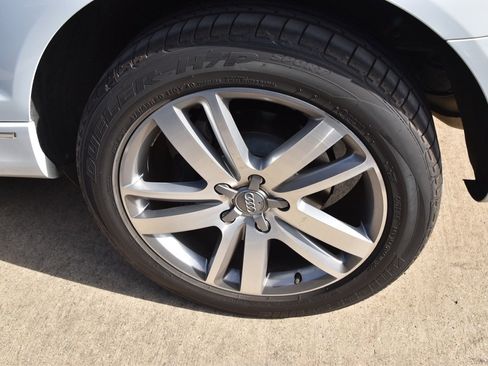 Used 2015 Audi Q7 3.0T Premium Plus image 12