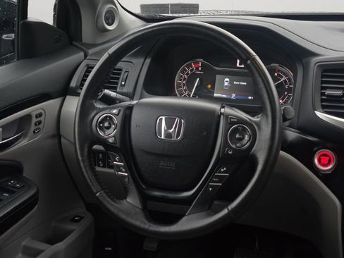Used 2017 Honda Ridgeline RTL-E image 18
