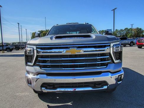 New 2026 Chevrolet Silverado 2500 LTZ w/ LTZ Convenience Package image 2