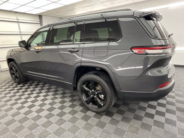 Used 2022 Jeep Grand Cherokee L Laredo AWD/4WD image 24