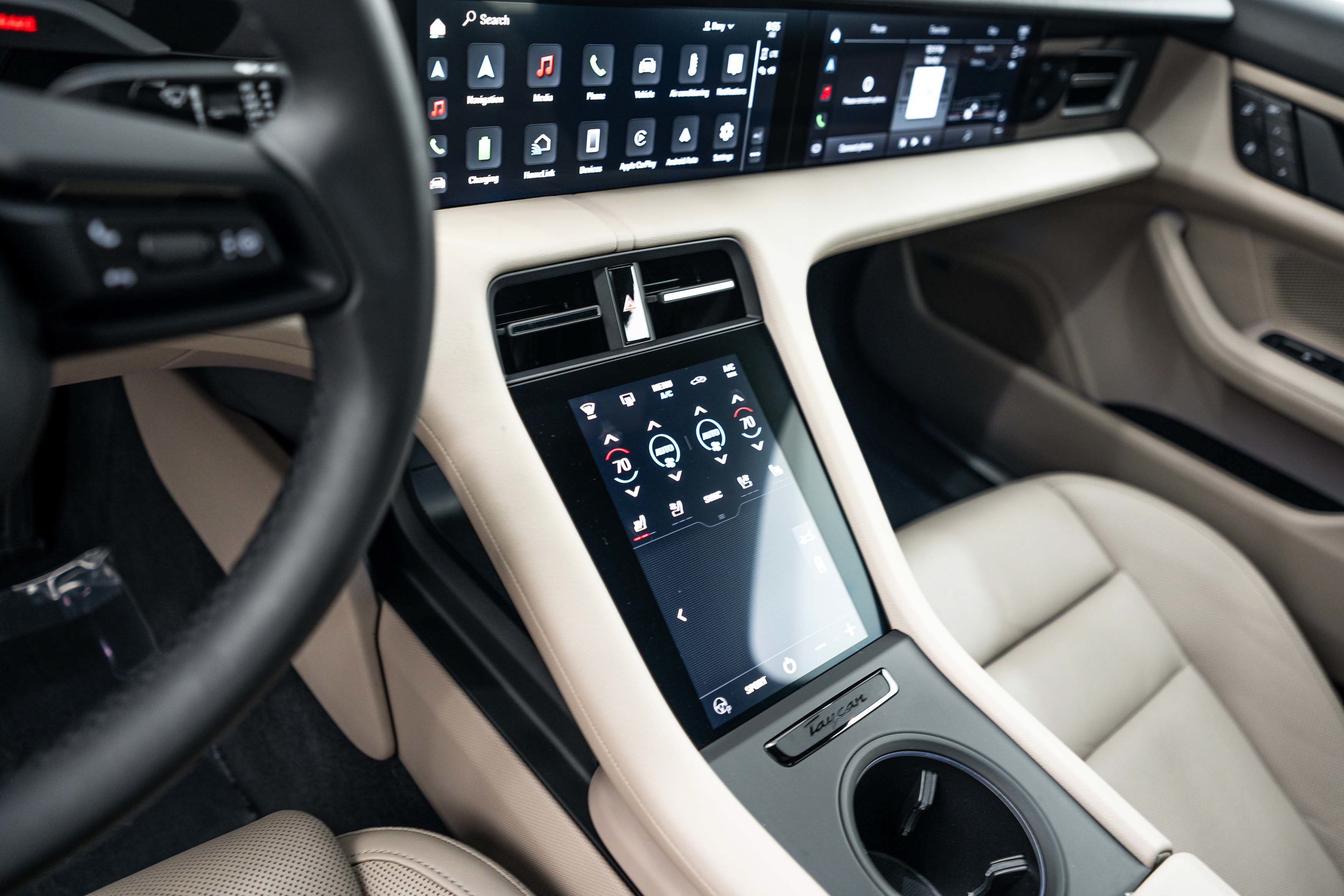 Certified 2023 Porsche Taycan 4S AWD/4WD image 15
