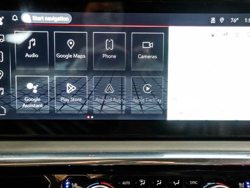 Used 2024 GMC Sierra 3500 Denali Ultimate image 27