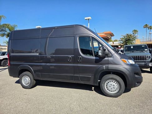 New 2026 RAM ProMaster 1500 FWD image 3