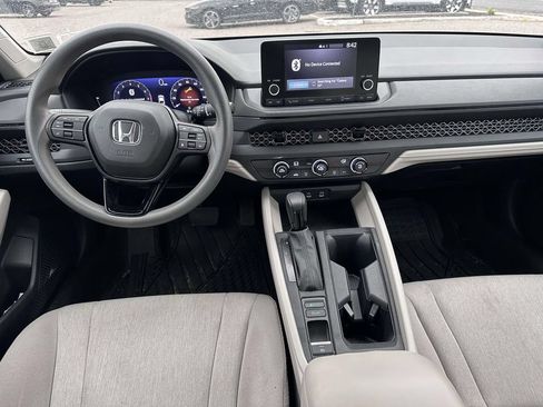 Used 2023 Honda Accord LX image 14