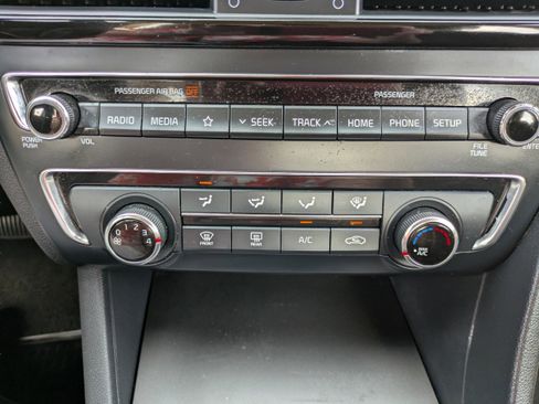 Used 2020 Kia Optima LX FWD image 20