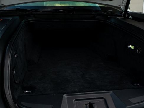 Used 2025 Cadillac Escalade IQ Luxury 2 w/ LPO, Premium Carpet Package AWD/4WD image 9