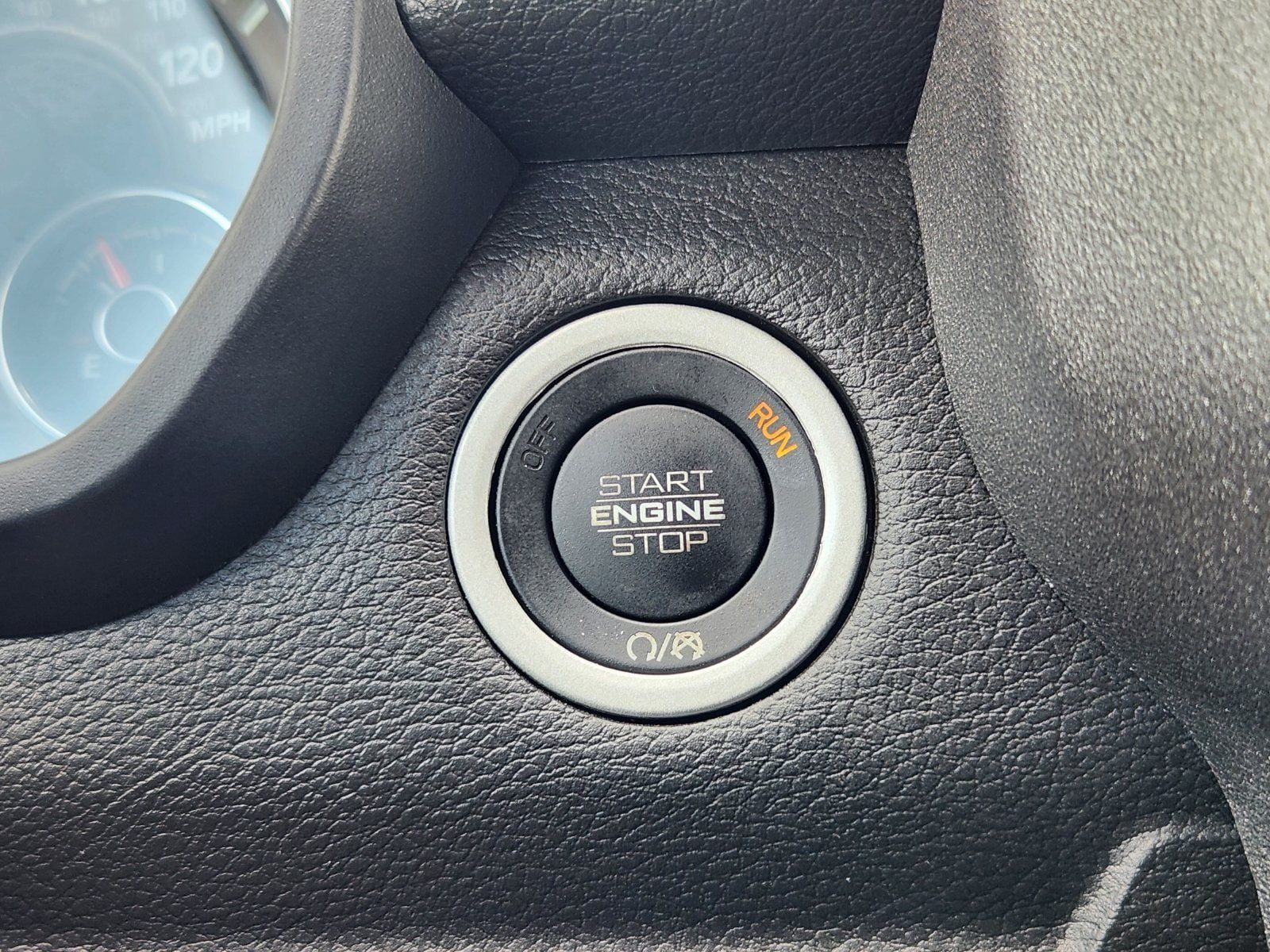 Used 2025 RAM 1500 Tradesman AWD/4WD image 30