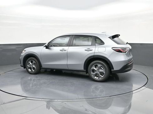 New 2026 Honda HR-V LX image 5