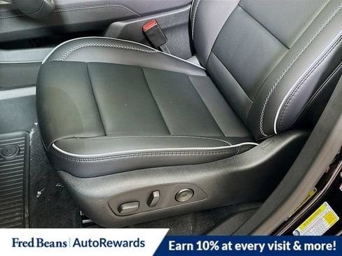 New 2026 GMC Acadia Denali w/ Super Cruise Package AWD/4WD image 18