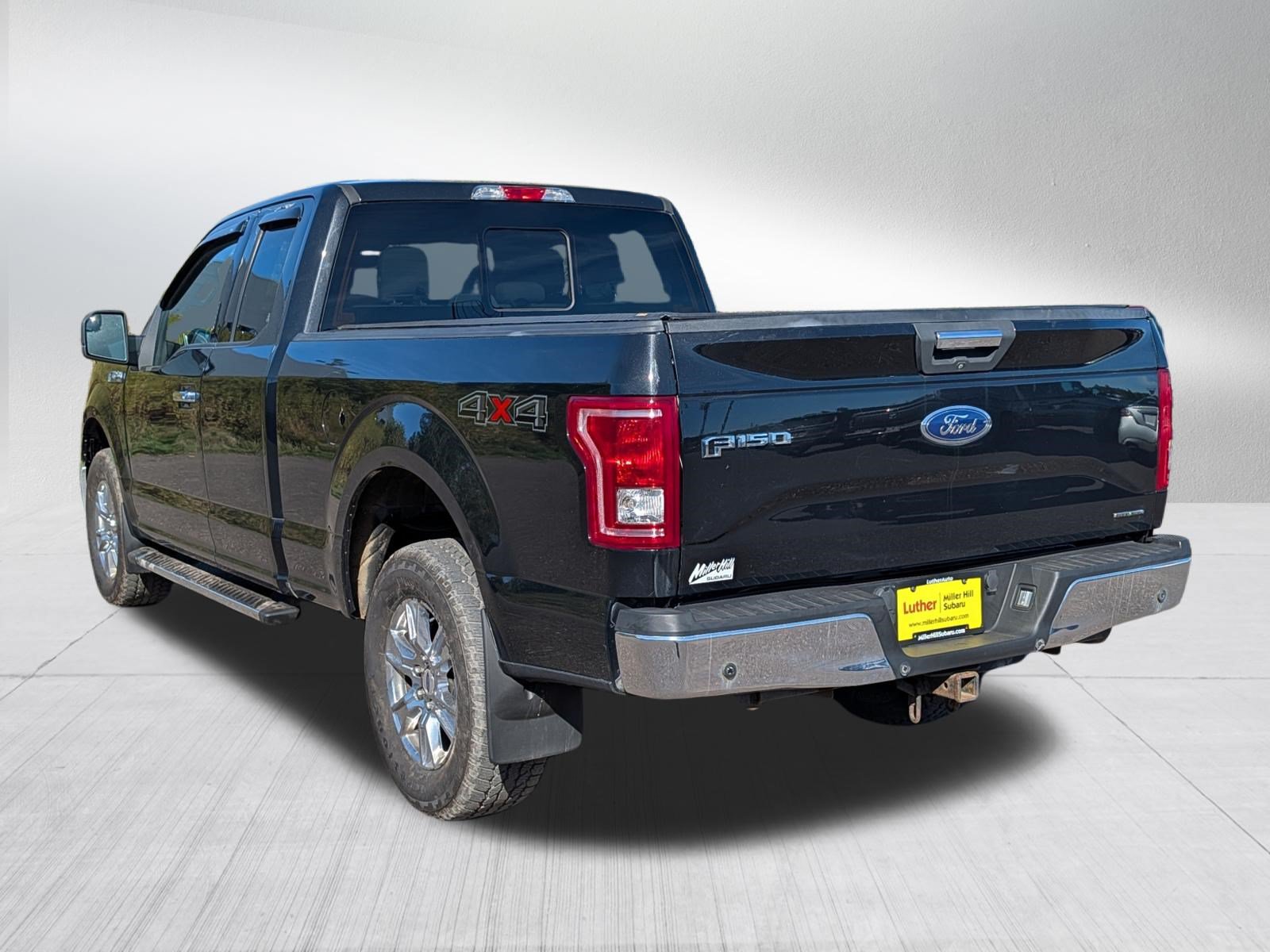Used 2015 Ford F150 XLT w/ Equipment Group 302A Luxury AWD/4WD image 5