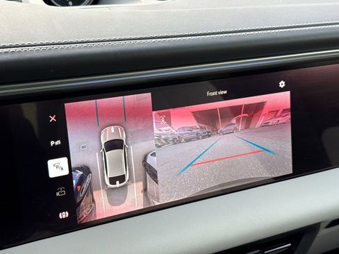 Certified 2025 Porsche Macan Electric RWD image 24