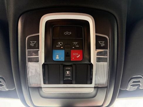 Used 2025 RAM 1500 Lone Star AWD/4WD image 21
