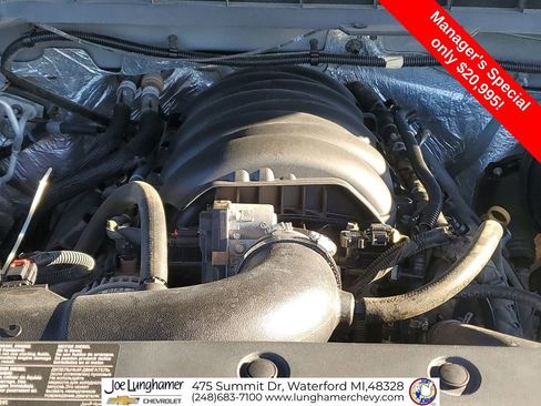 Used 2018 Chevrolet Silverado 1500 LT w/ All Star Edition AWD/4WD image 28