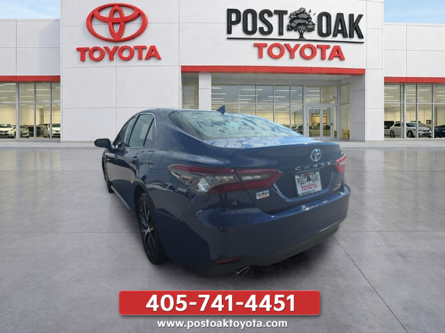 Used 2024 Toyota Camry XLE FWD image 5