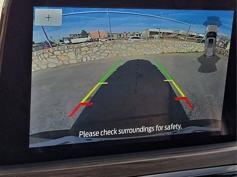 Used 2020 Ford Escape Titanium image 28