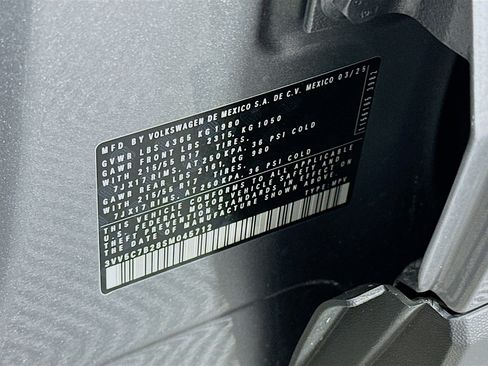 Used 2025 Volkswagen Taos S image 12